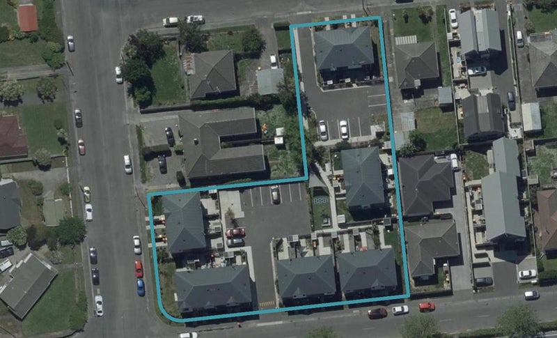 3/182 Blenheim Road, Riccarton, Christchurch - Carousel 1