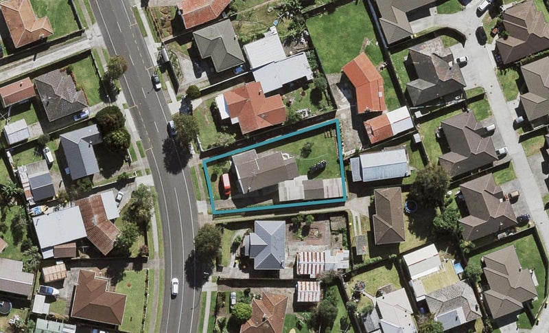 16 Harania Avenue, Favona, Auckland - Carousel 1