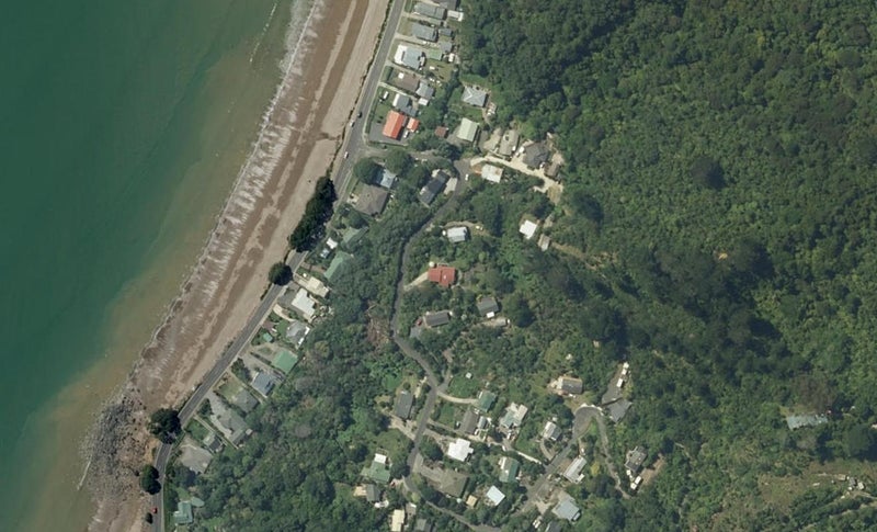 15 Adams Road, Thornton Bay, Thames - Carousel 1