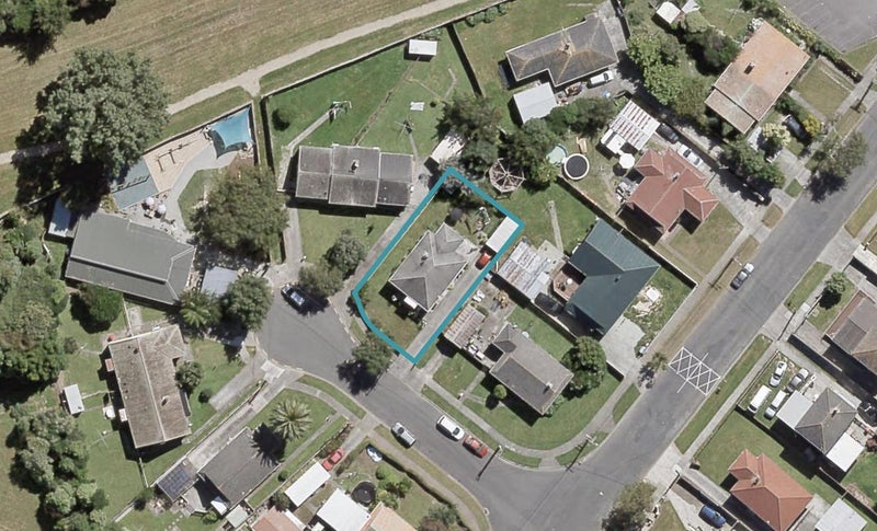 6 Shepherd Grove, Taita, Lower Hutt - Carousel 1