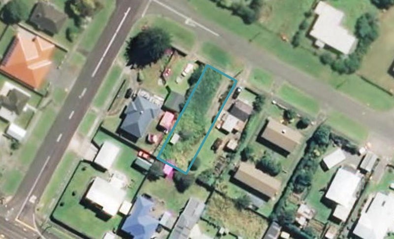 12 King Street, Opunake - Carousel 1