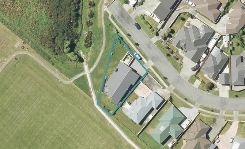 40 Admiralty Place, Waikawa, Picton - Carousel 1