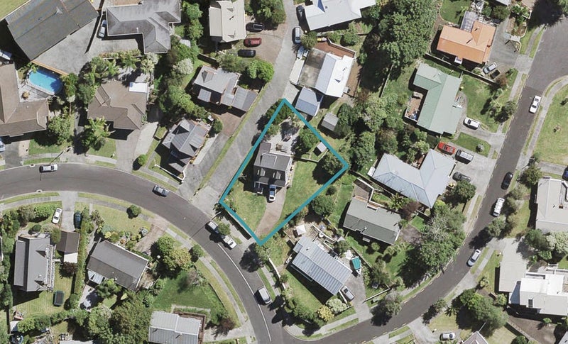 48 Rhinevale Close, Henderson, Auckland - Carousel 1