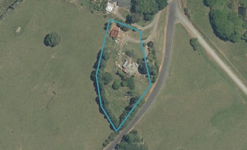 825 Limeworks Loop Road, Karamu, Hamilton - Carousel 1