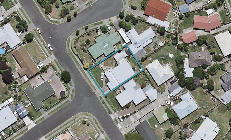 25 Wynyard Crescent, Tamatea, Napier - Carousel 1