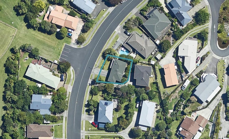 83A Carlton Street, Bellevue, Tauranga - Carousel 1