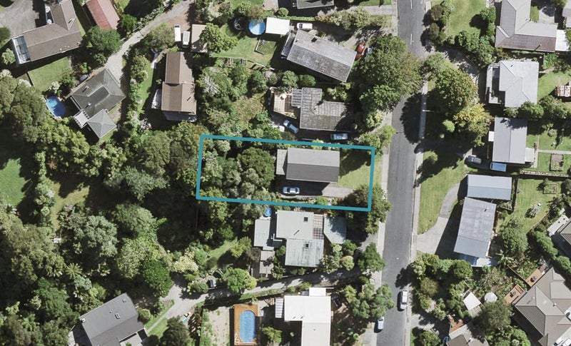 23 Autumn Avenue, Glen Eden, Auckland - Carousel 1
