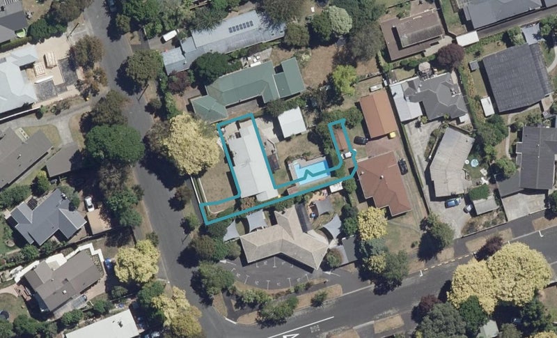 2/36 Queenwood Avenue, Queenwood, Hamilton - Carousel 1