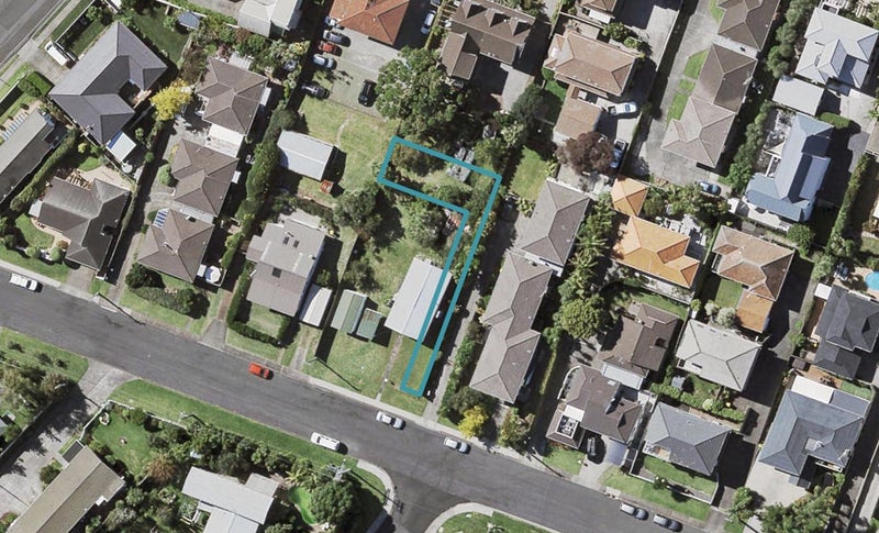 6E Tobruk Crescent, Milford, Auckland - Carousel 1