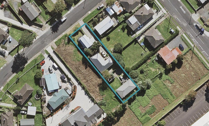 2/2 Jordan Road, Mangere, Auckland - Carousel 1