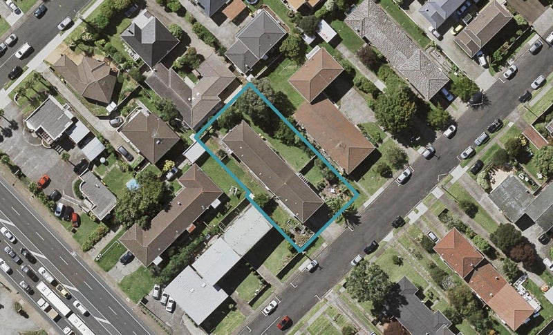 1/4 Ngaio Street, Takapuna, Auckland - Carousel 1
