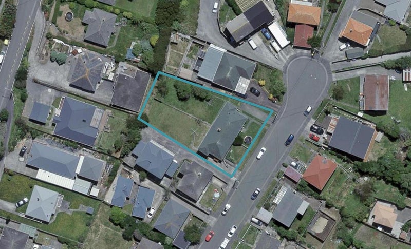 19 Fisher Street, Johnsonville, Wellington - Carousel 1