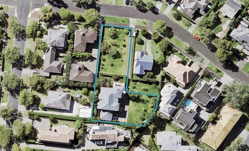 35 Benbow Street, St Heliers, Auckland - Carousel 1