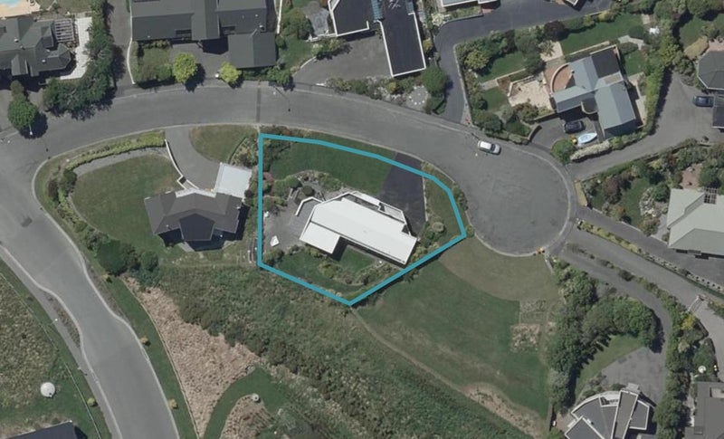 4 Blencathra Place, Westmorland, Christchurch - Carousel 1