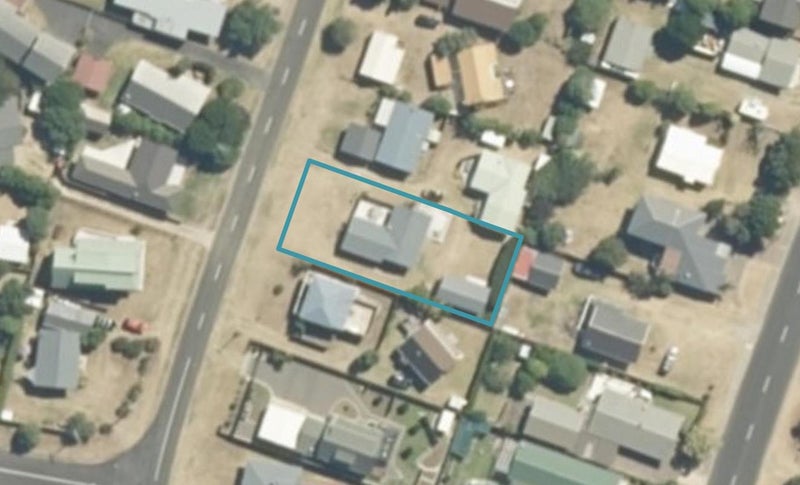 116 Given Avenue, Whangamatā - Carousel 1