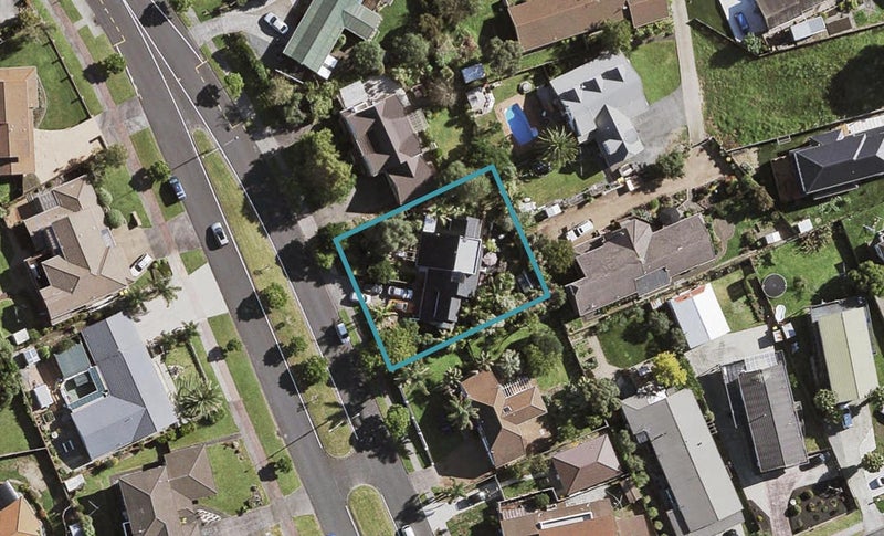 5 Charles Prevost Drive, The Gardens, Auckland - Carousel 1