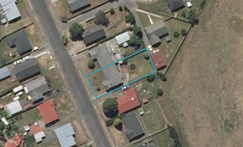 47 Hinemoa Street, Levin, Levin - Carousel 1