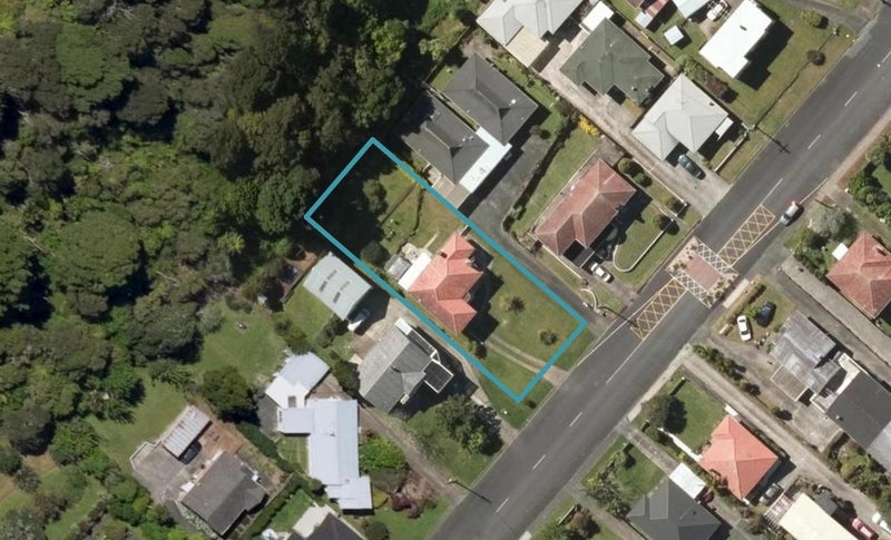 16 Fifth Avenue, Avenues, Whangarei - Carousel 1