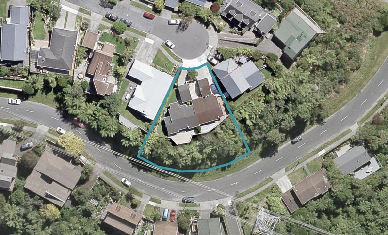 1/121 KEKENO GR, HARBOUR VIEW, LOWER HUTT - Carousel 1