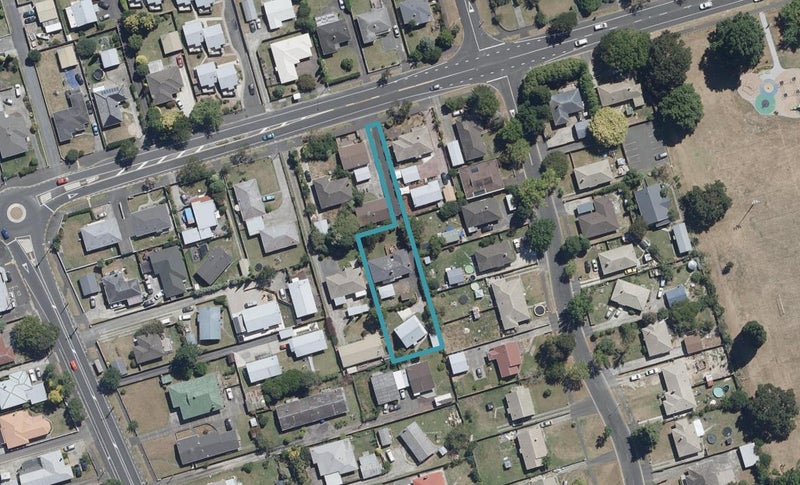 192 Clarkin Road, Fairfield, Hamilton - Carousel 1