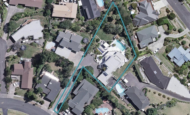 55A Churchill Drive, Taradale, Napier - Carousel 1