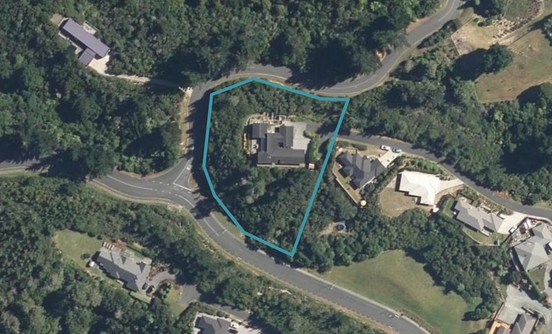 11 McKenzie Way, Timberlea, Upper Hutt - Carousel 1