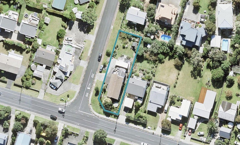 1 Blue Vista Road, Army Bay, Whangaparaoa - Carousel 1
