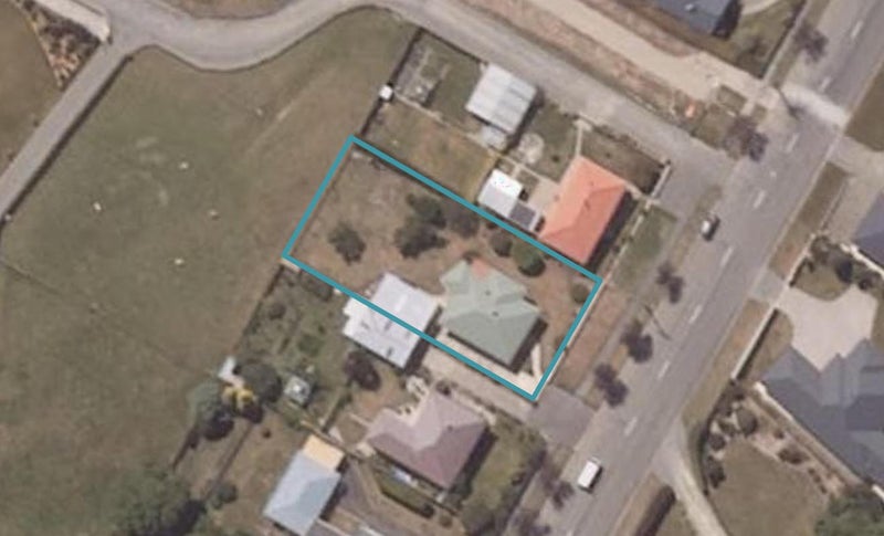 66 Awamoa Road, Holmes Hill, Oamaru - Carousel 1