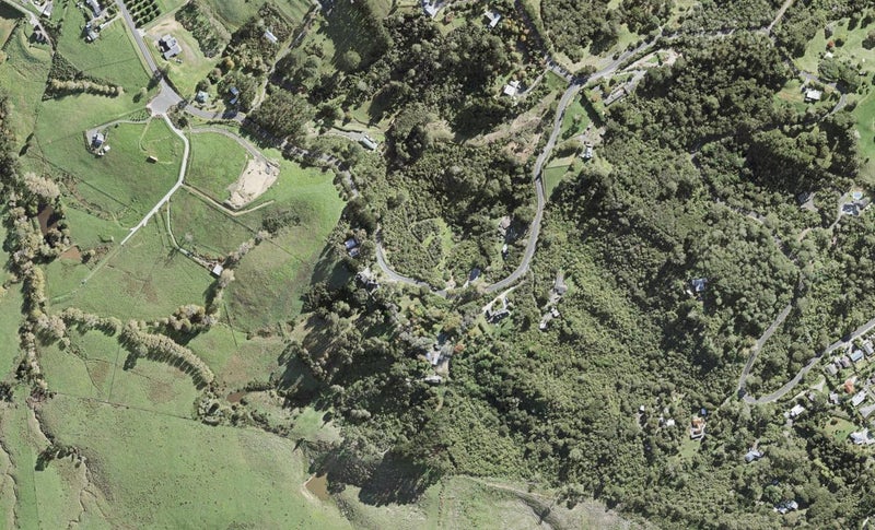 320 Duck Creek Road, Stillwater, Silverdale - Carousel 1