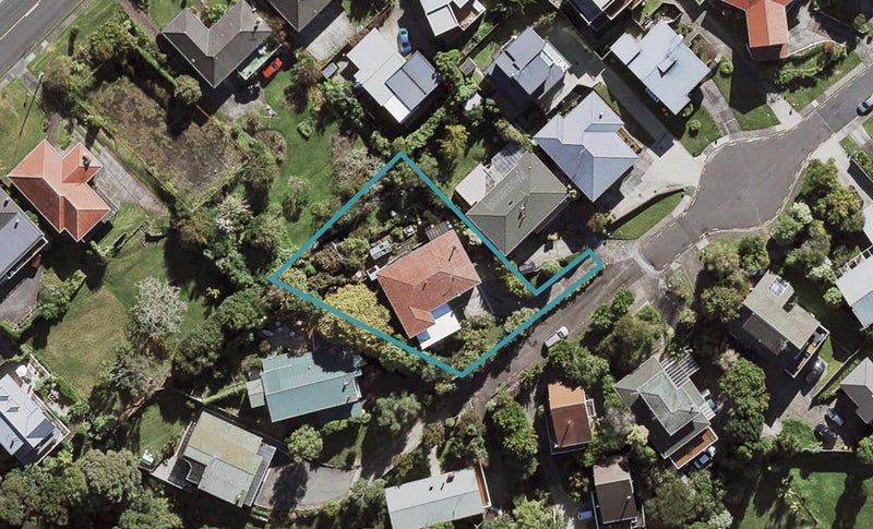 29 Martin Crescent, Northcote, Auckland - Carousel 1
