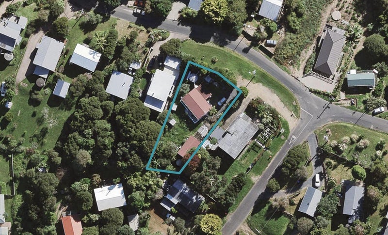 36 Trig Hill Road, Onetangi, Waiheke Island - Carousel 1