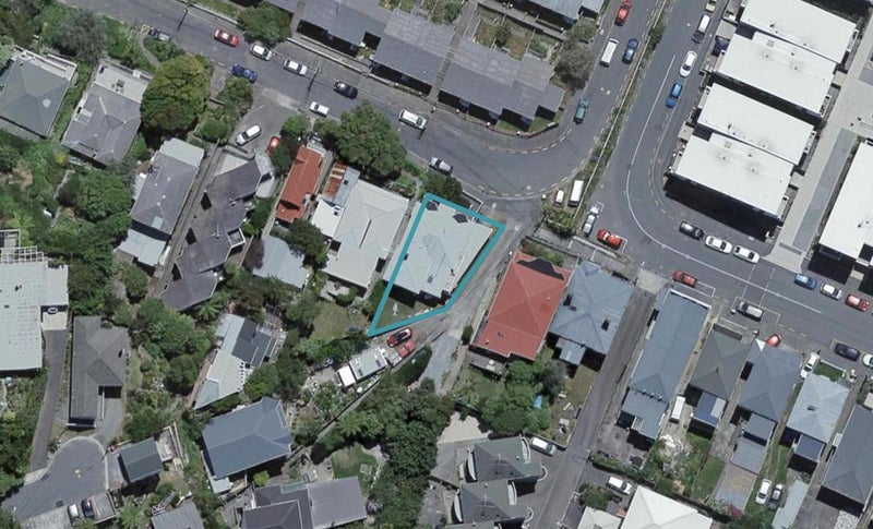 41 Hankey Street, Mount Cook, Wellington - Carousel 1