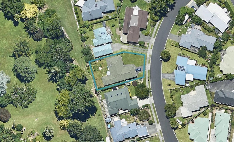 54 Grantston Drive, Pyes Pa, Tauranga - Carousel 1