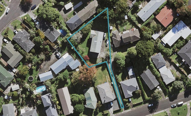31 Stanaway Street, Hillcrest, Auckland - Carousel 1