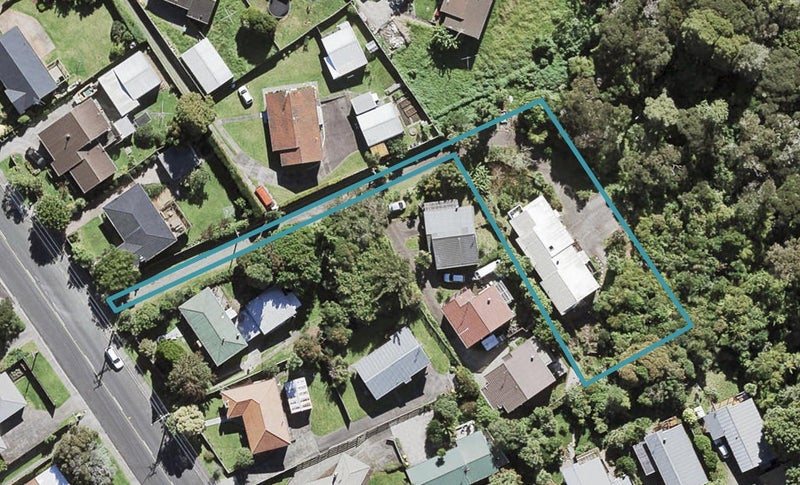 4/149 Rangatira Road, Beach Haven, Auckland - Carousel 1