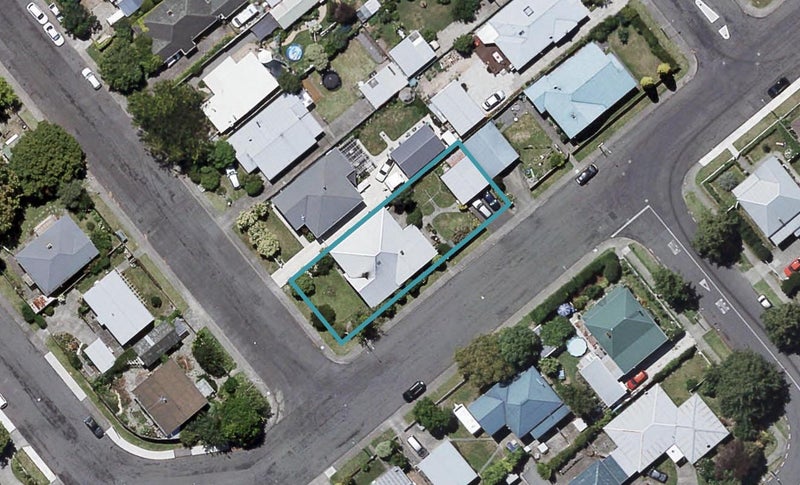 203 Lovedale Road, Saint Leonards, Hastings - Carousel 1