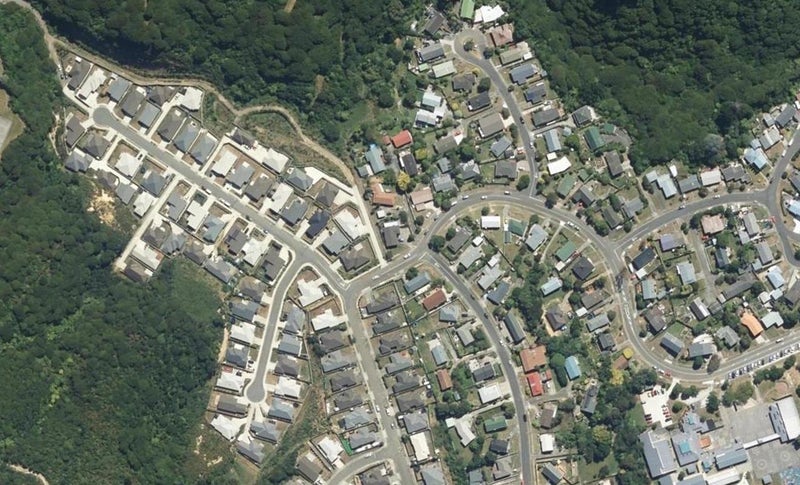 38 Staithes Drive North, Whitby, Porirua - Carousel 1