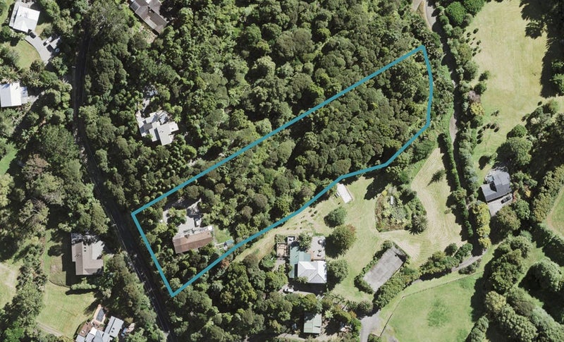 158 Carter Road, Oratia, Auckland - Carousel 1