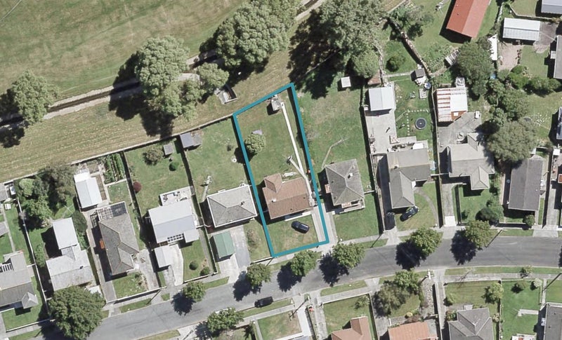 57 Shearer Crescent, Naenae, Lower Hutt - Carousel 1