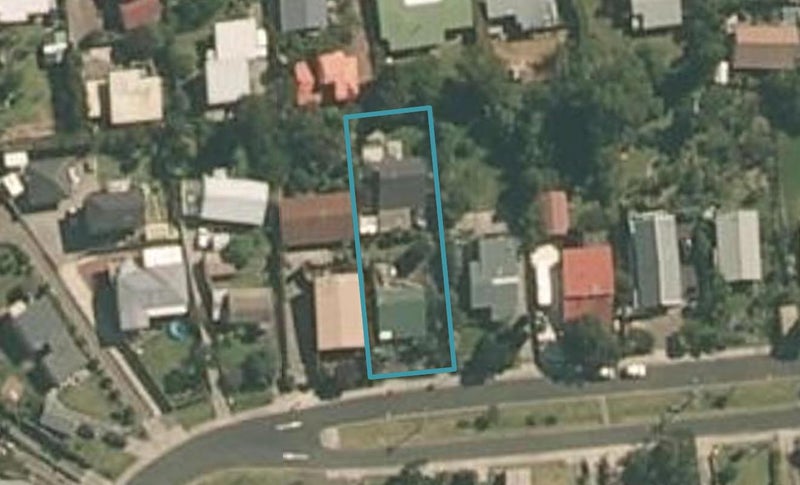 42B Hammond Avenue, Hatfields Beach, Orewa - Carousel 1