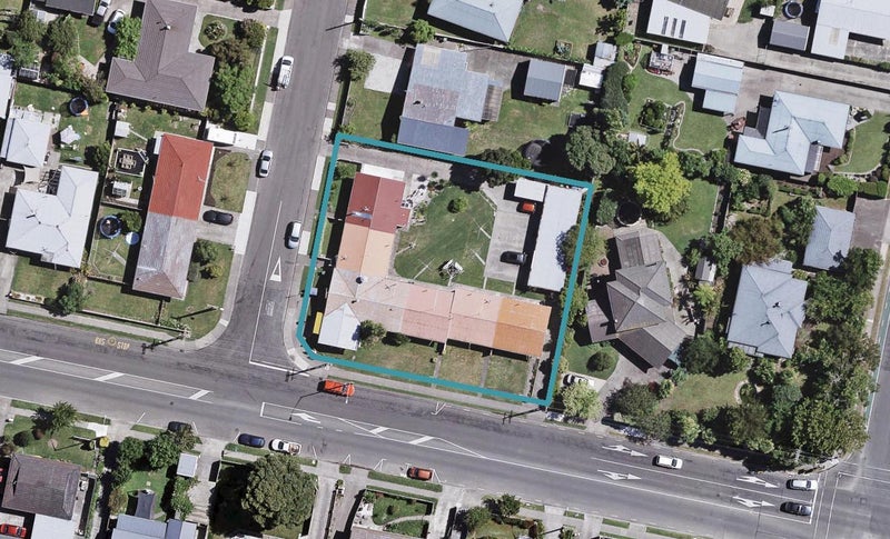 82 Meeanee Road, Taradale, Napier - Carousel 1