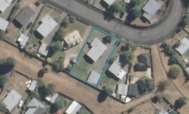 19 Sefton Street, Twizel - Carousel 1