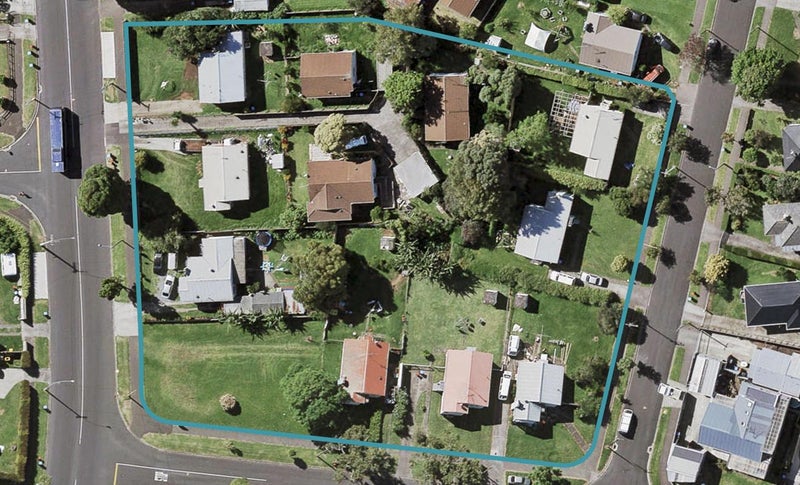 154 Tripoli Road, POINT ENGLAND, AUCKLAND - Carousel 1