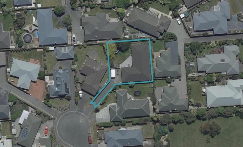 24 Giles Place, Shirley, Christchurch - Carousel 1