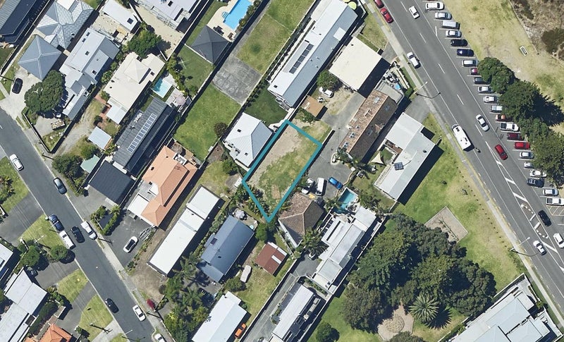 63B Marine Parade, Mount Maunganui, Mount Maunganui - Carousel 1