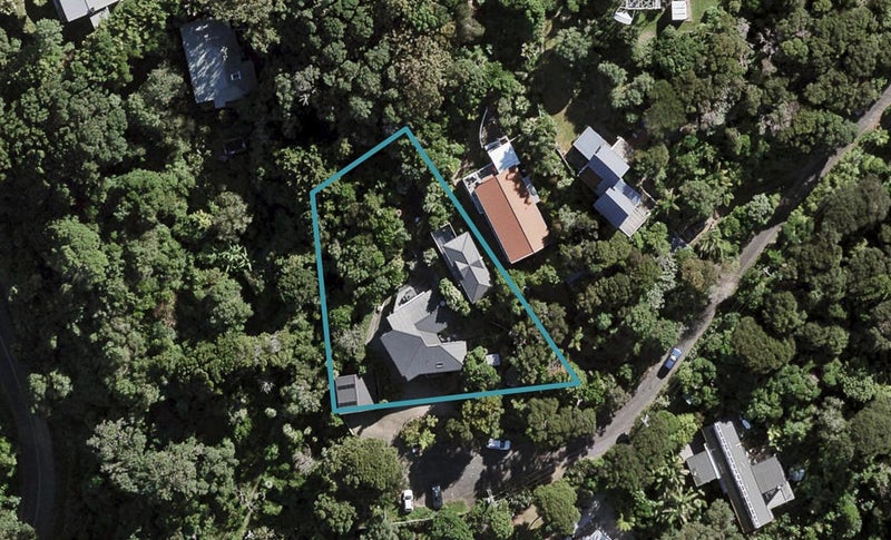 45 Albert Crescent, Ostend, Waiheke Island - Carousel 1