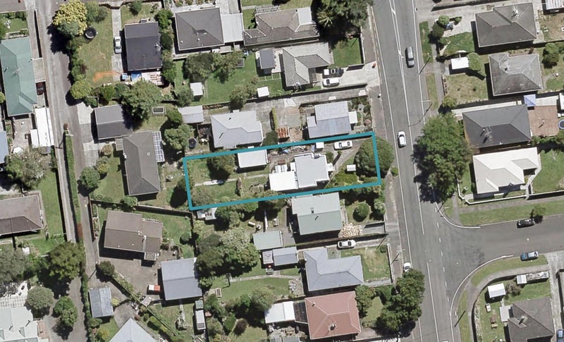 81 Pine Avenue, Ebdentown, Upper Hutt - Carousel 1