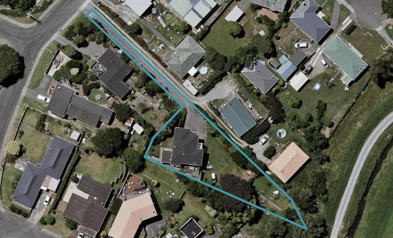 28 Anaru Street, Raumati Beach, Paraparaumu - Carousel 1