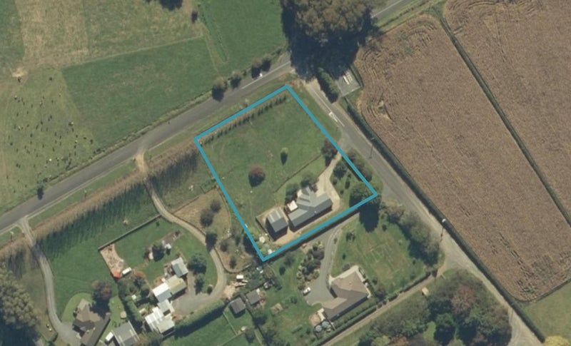 256 Saint Leger Road, Kihikihi, Te Awamutu - Carousel 1
