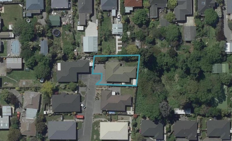 4 Castle Way, Beckenham, Christchurch - Carousel 1